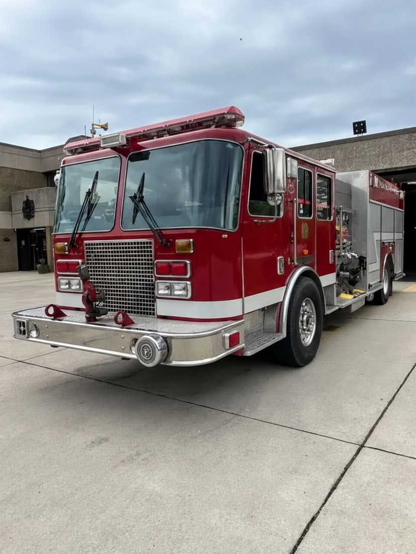 2008 KME Predator Pumper
