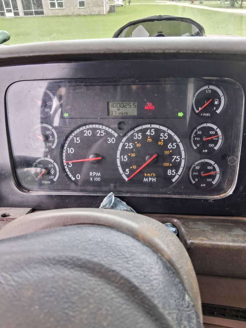 2006 Sterling 9500 Dump Truck — photo 4
