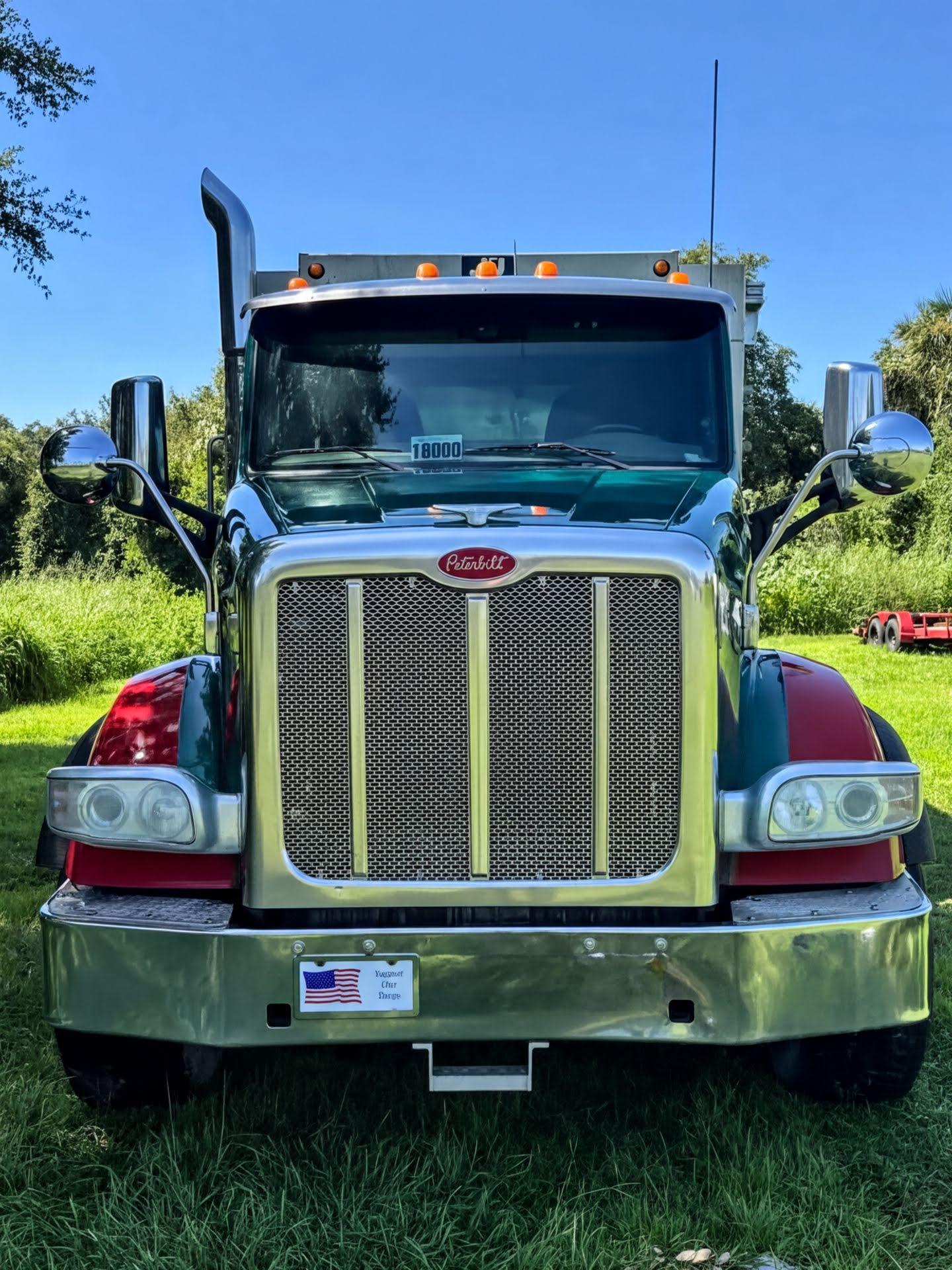 2017 Peterbilt 567 - image 2