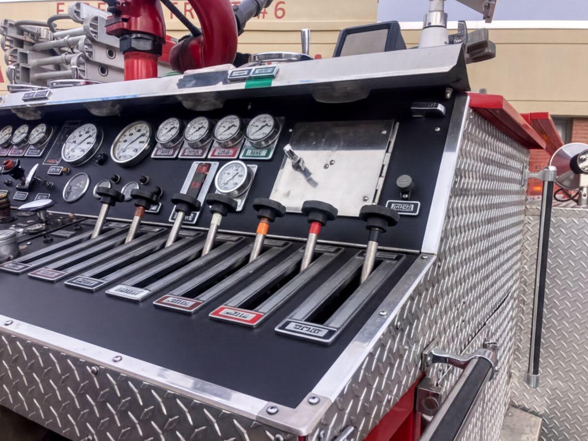 1995 Pierce Engine Pumper - image 6