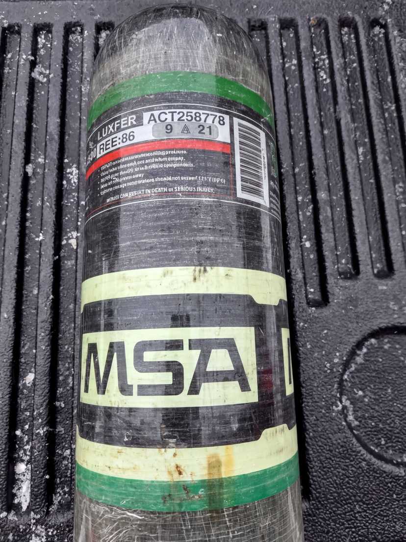 MSA G1 30-Minute 4500 SCBA bottle mfg 9/2021 current hydrostatic test — photo 3