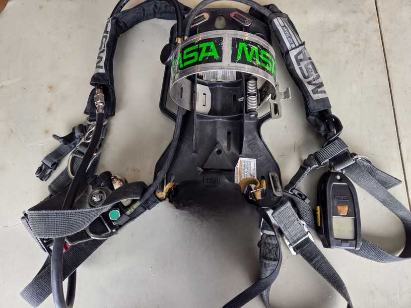 MSA Frame Harness 4500psi SCBA Air Pack Bottle Cylinder Tank Breathing Apparatus — photo 5
