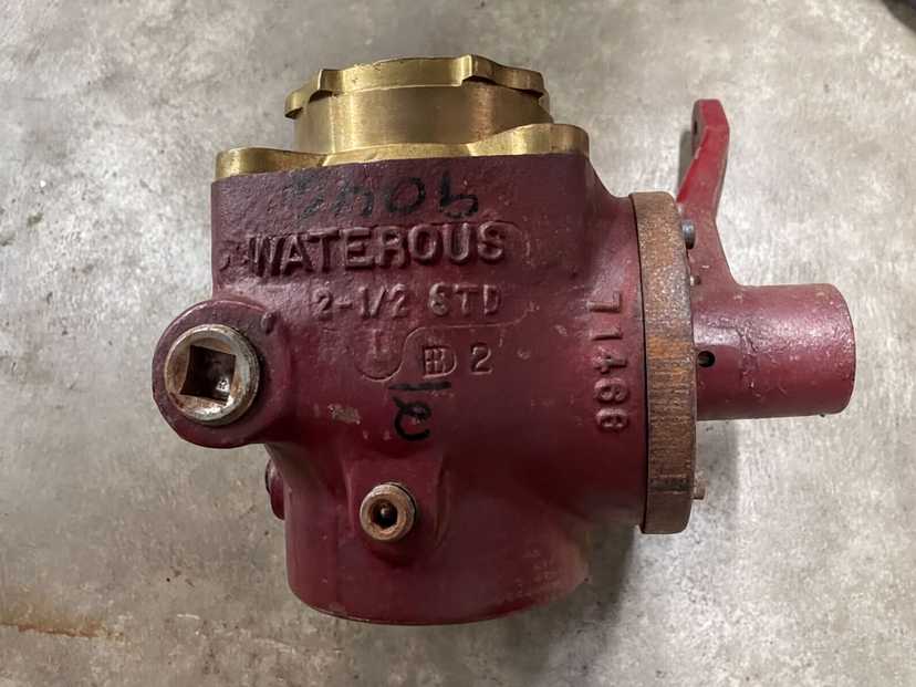 Waterous discharge valve, standard valve — photo 2