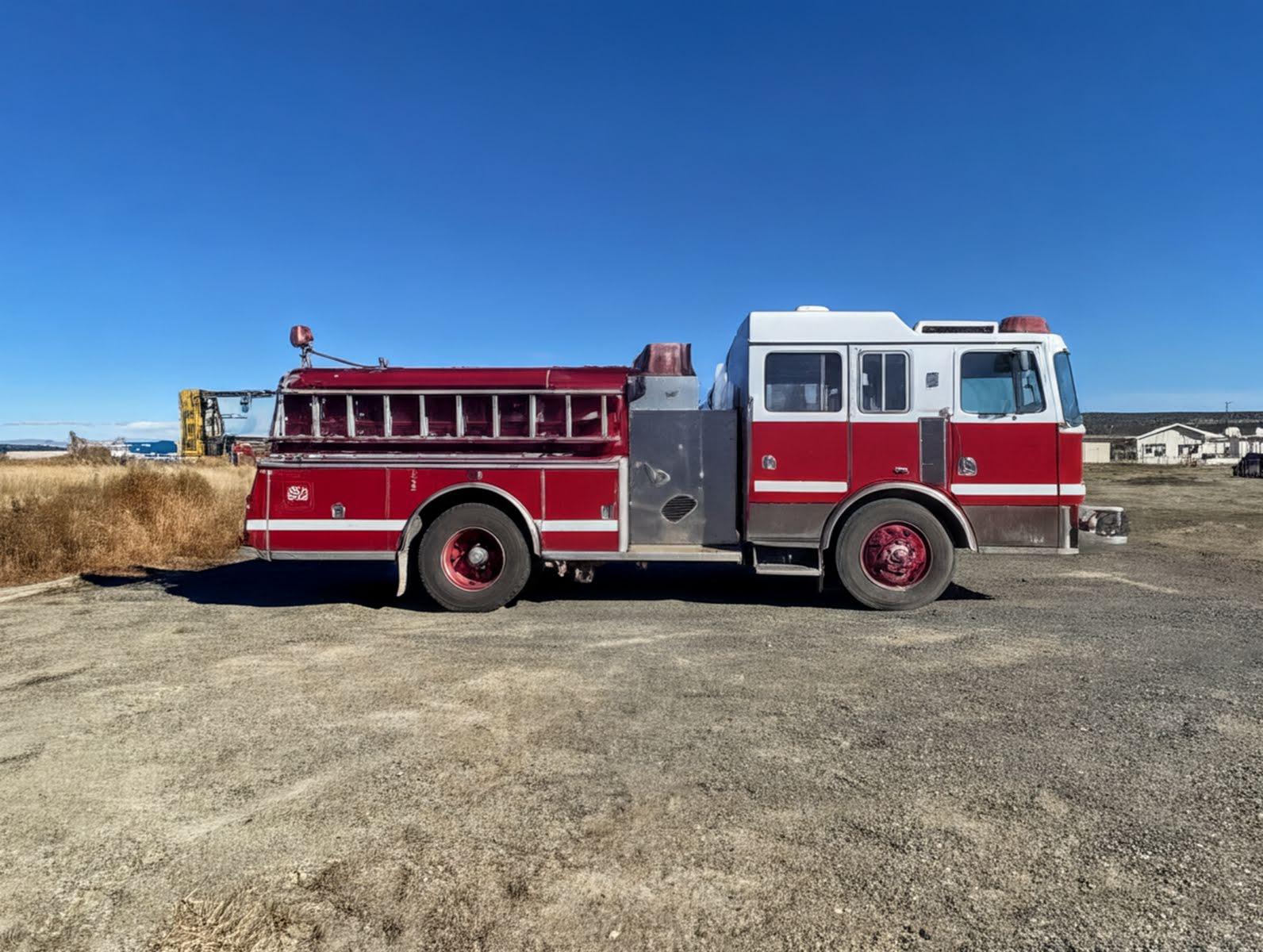 1992 KME Freightliner Pumper - image 4