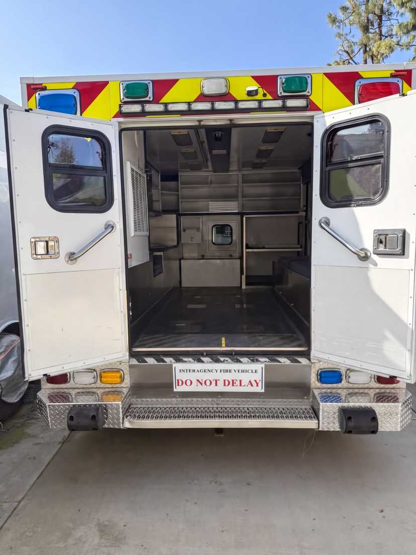 2014 Ford Type I Ambulance — photo 4