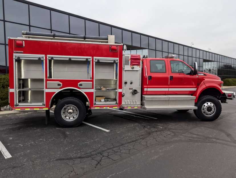 2024 Alexis Ford 4x4 Mini Pumper — photo 2