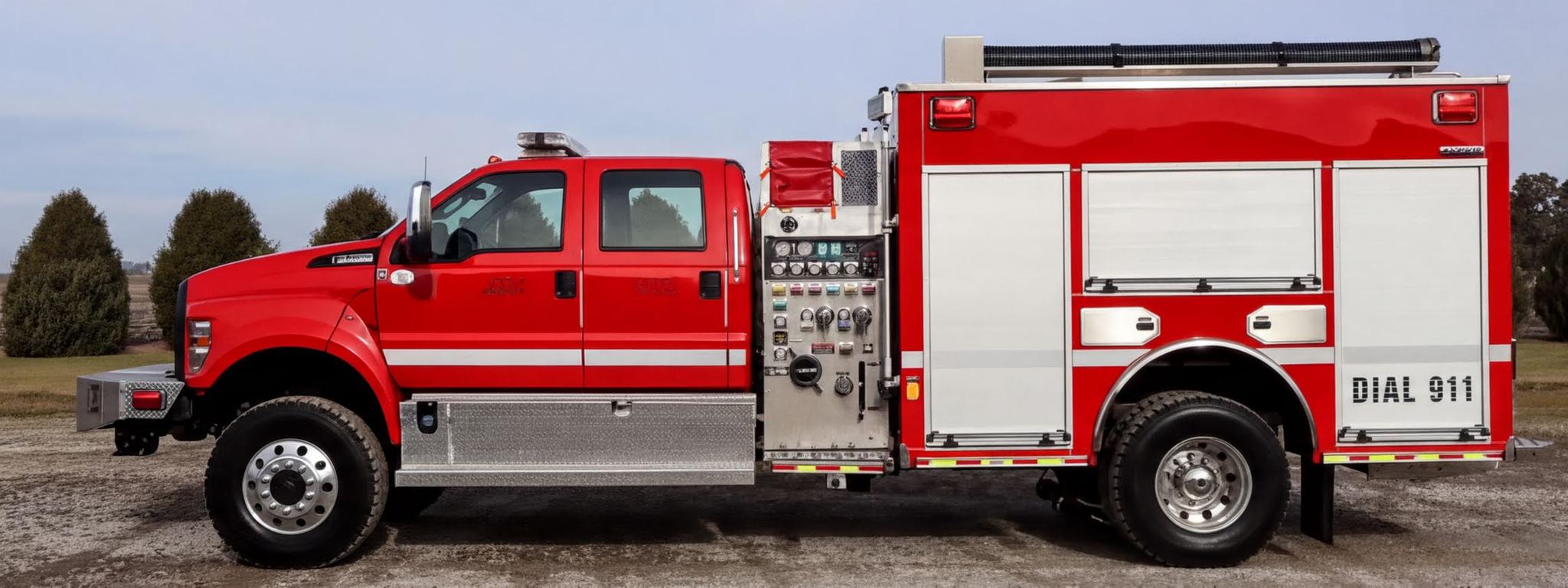 2024 Alexis Ford 4x4 Mini Pumper - image 4
