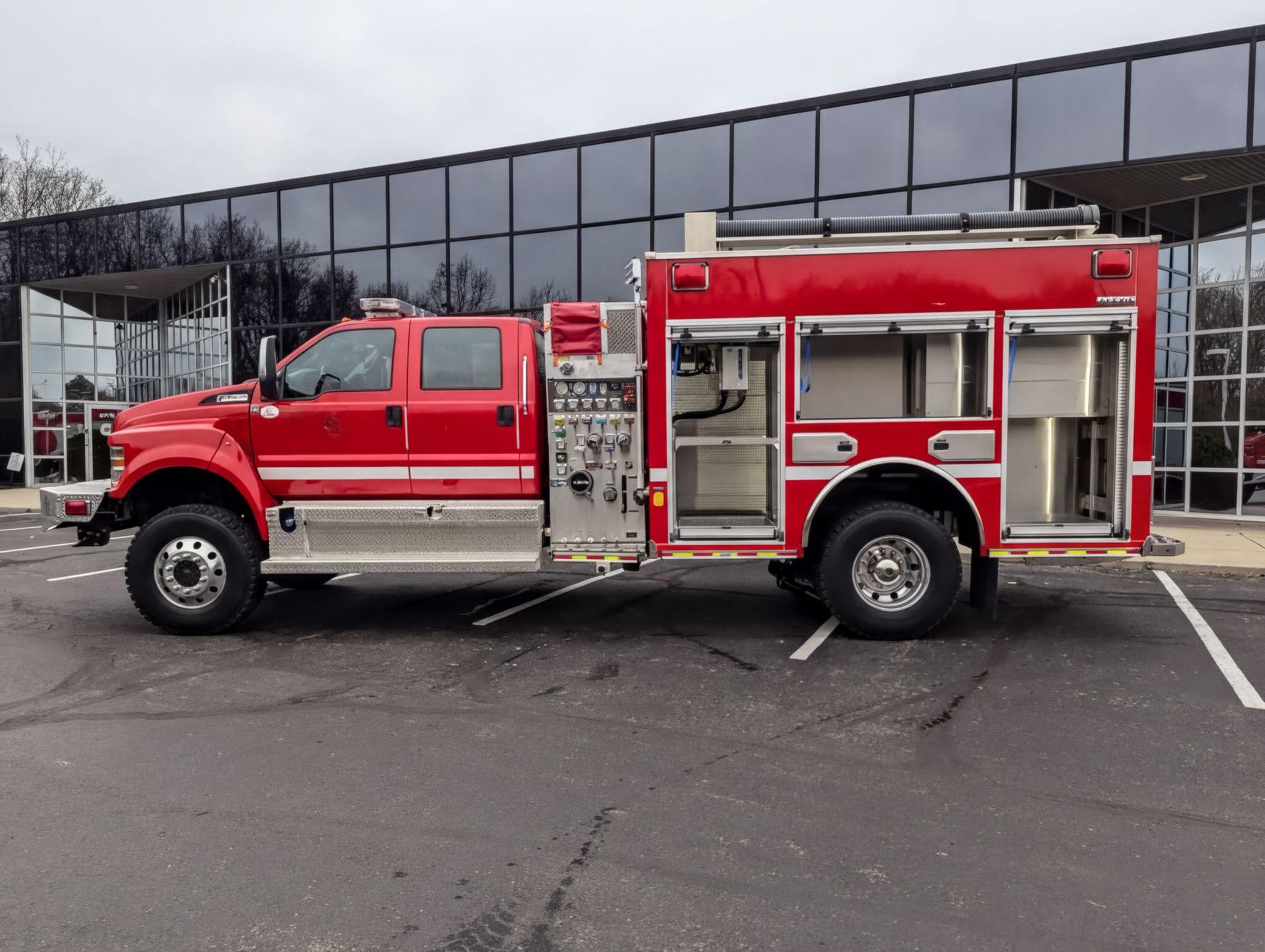 2024 Alexis Ford 4x4 Mini Pumper - image 1