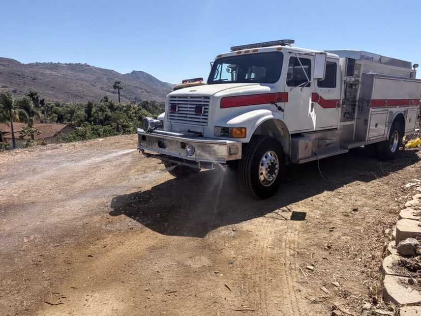 1990 Central States International 4x4 Pumper Tanker — photo 4