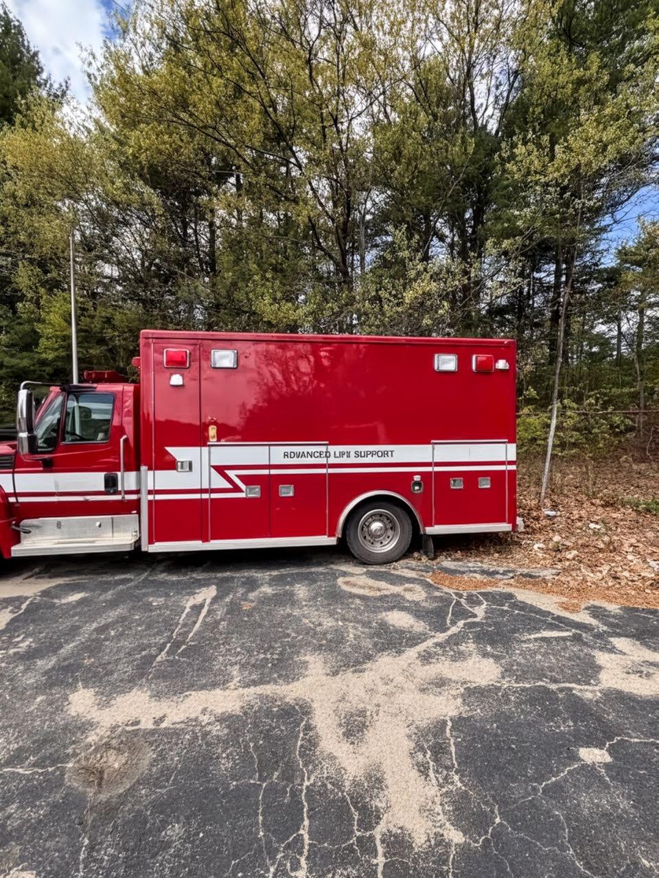 2014 International Terrastar 4x4 Type I Ambulance - image 1