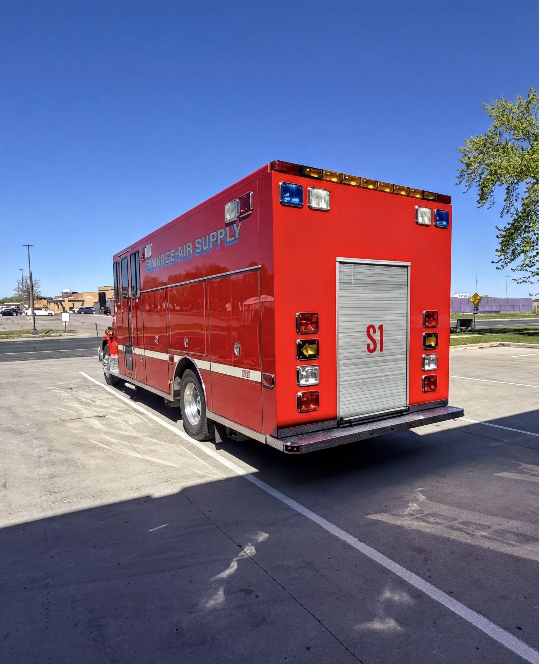 1999 General Safety Freightliner Heavy Rescue - image 5