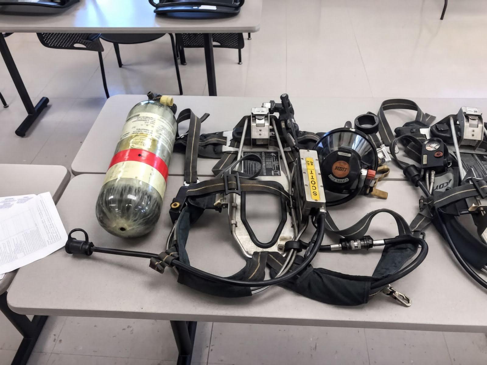 2x Used Scott 4.5 SCBA Units  - image 4