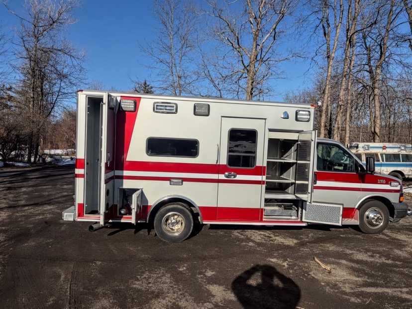 2013 Wheeled Coach Chevrolet Type III Ambulance — photo 5