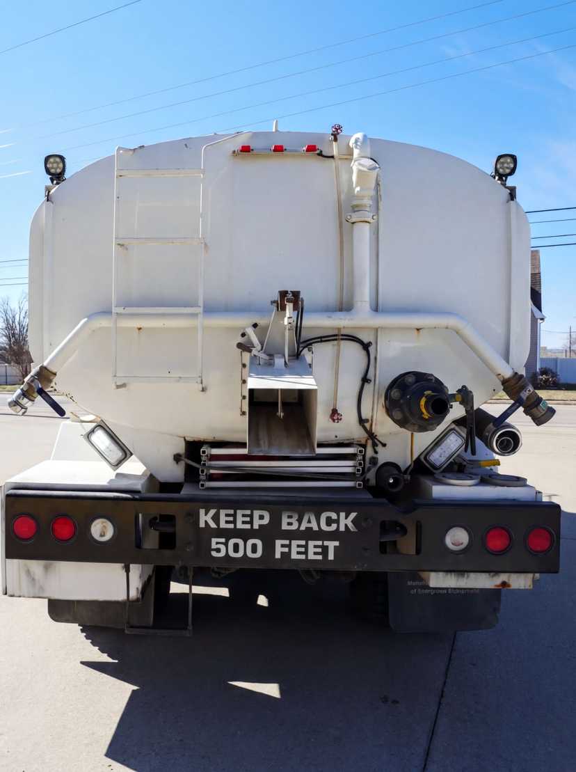 1999 Sterling Tanker — photo 5