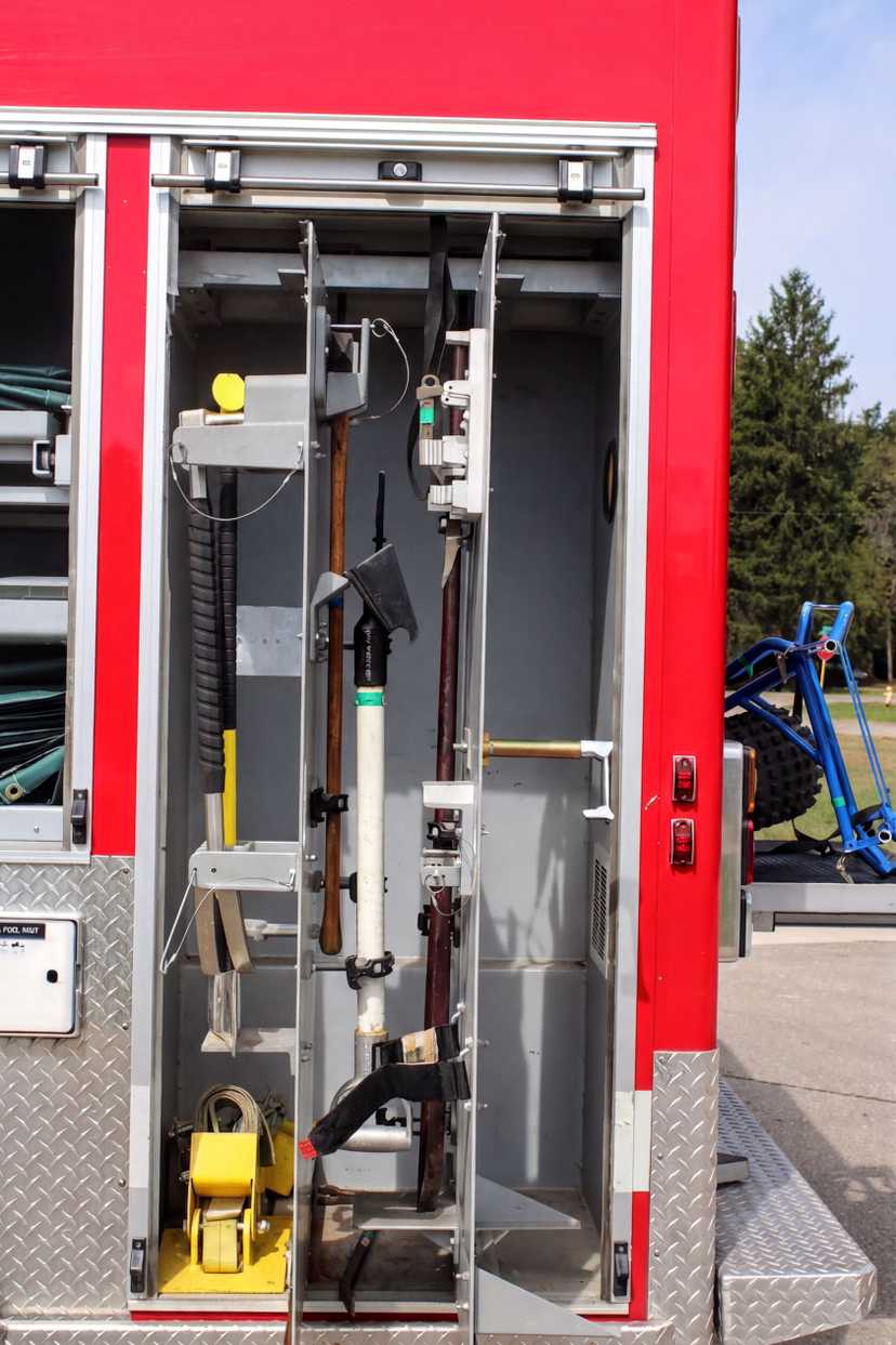 2003 Ford Light Rescue — photo 5