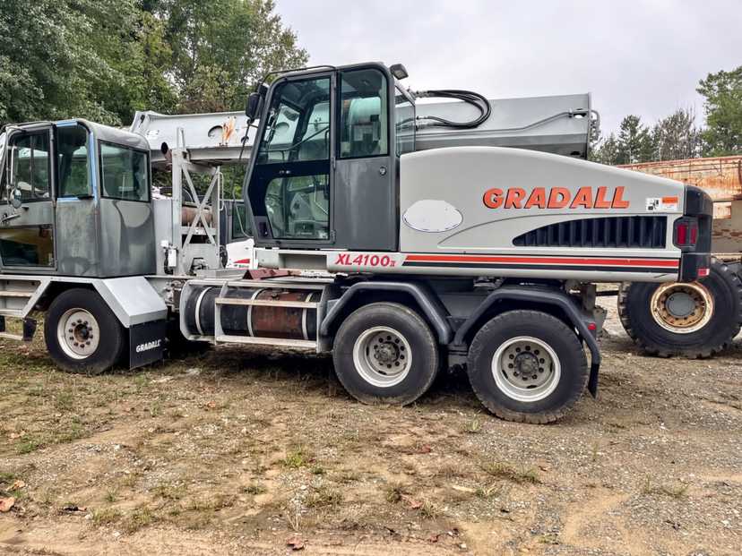 2005 Gradall XL 4100-2 Wheeled Excavator