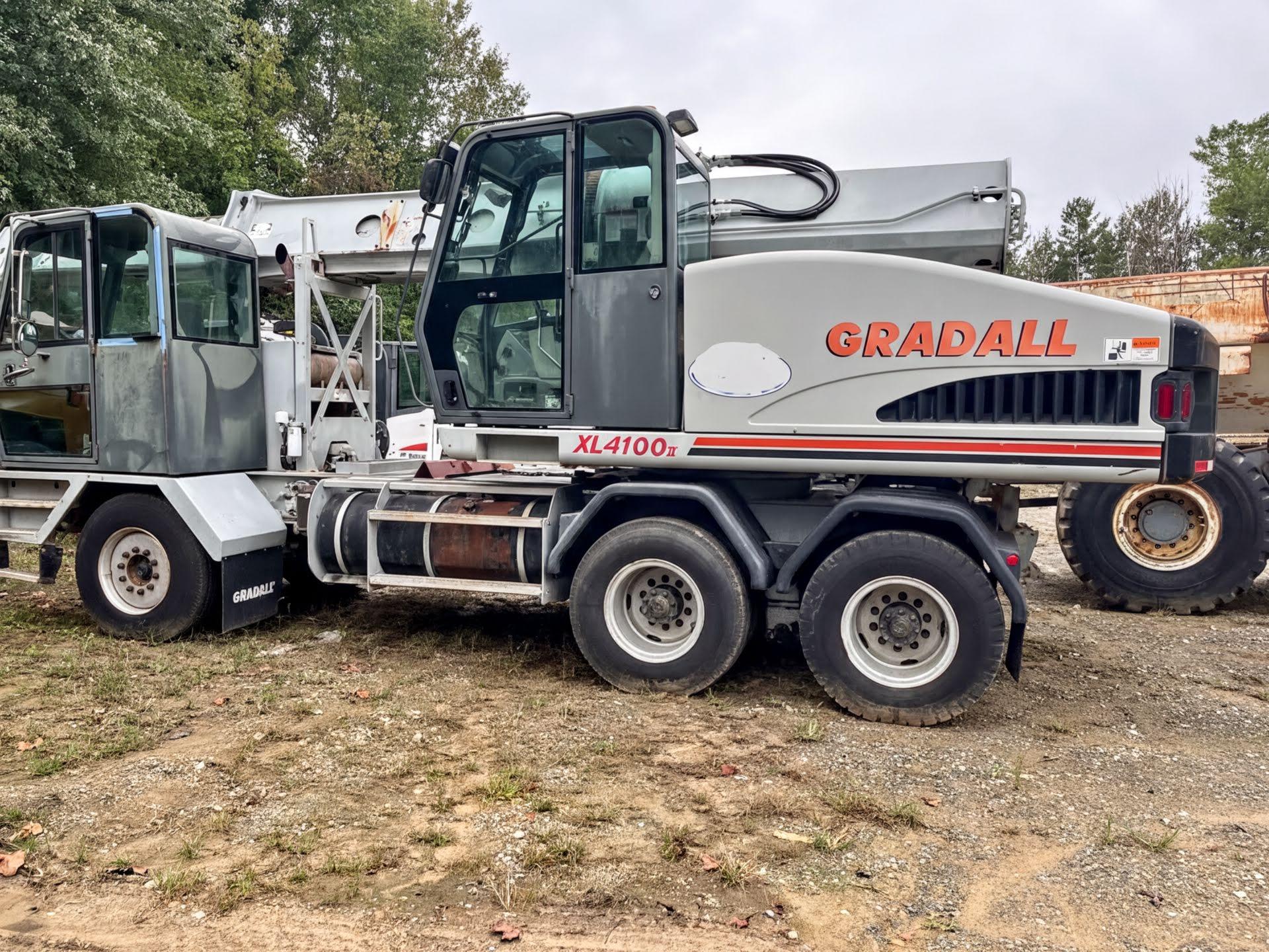2005 Gradall XL 4100-2 Wheeled Excavator - image 1
