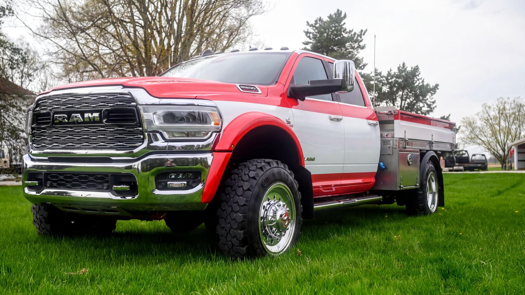 2022 Ram 5500 4x4 Brush Truck - image 2