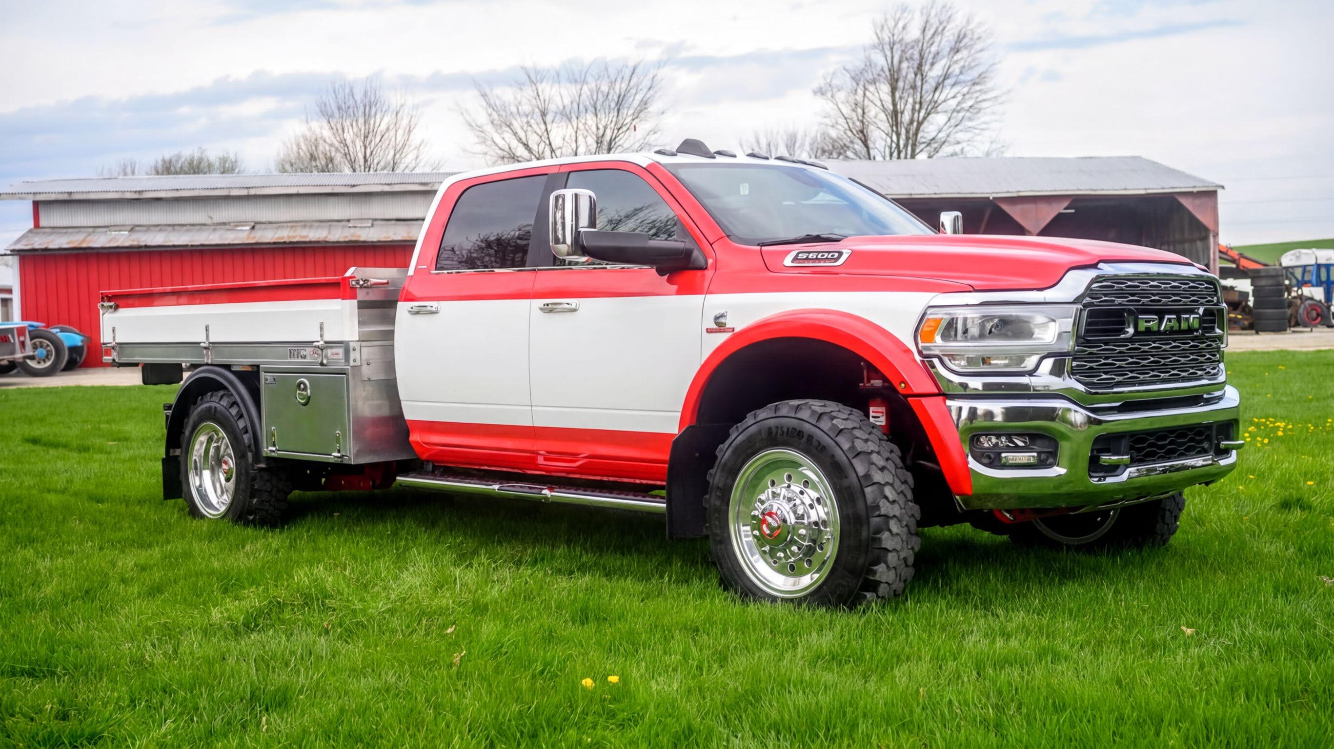 2022 Ram 5500 4x4 Brush Truck - image 4