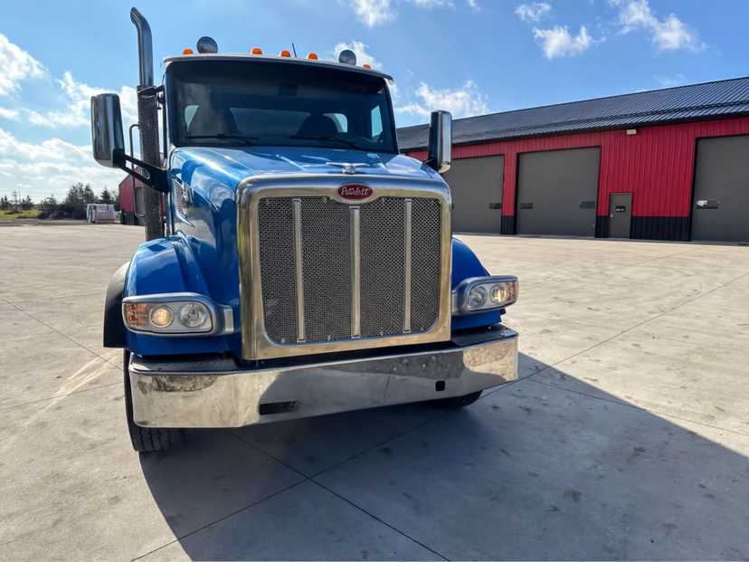 2014 Peterbilt Septic — photo 3