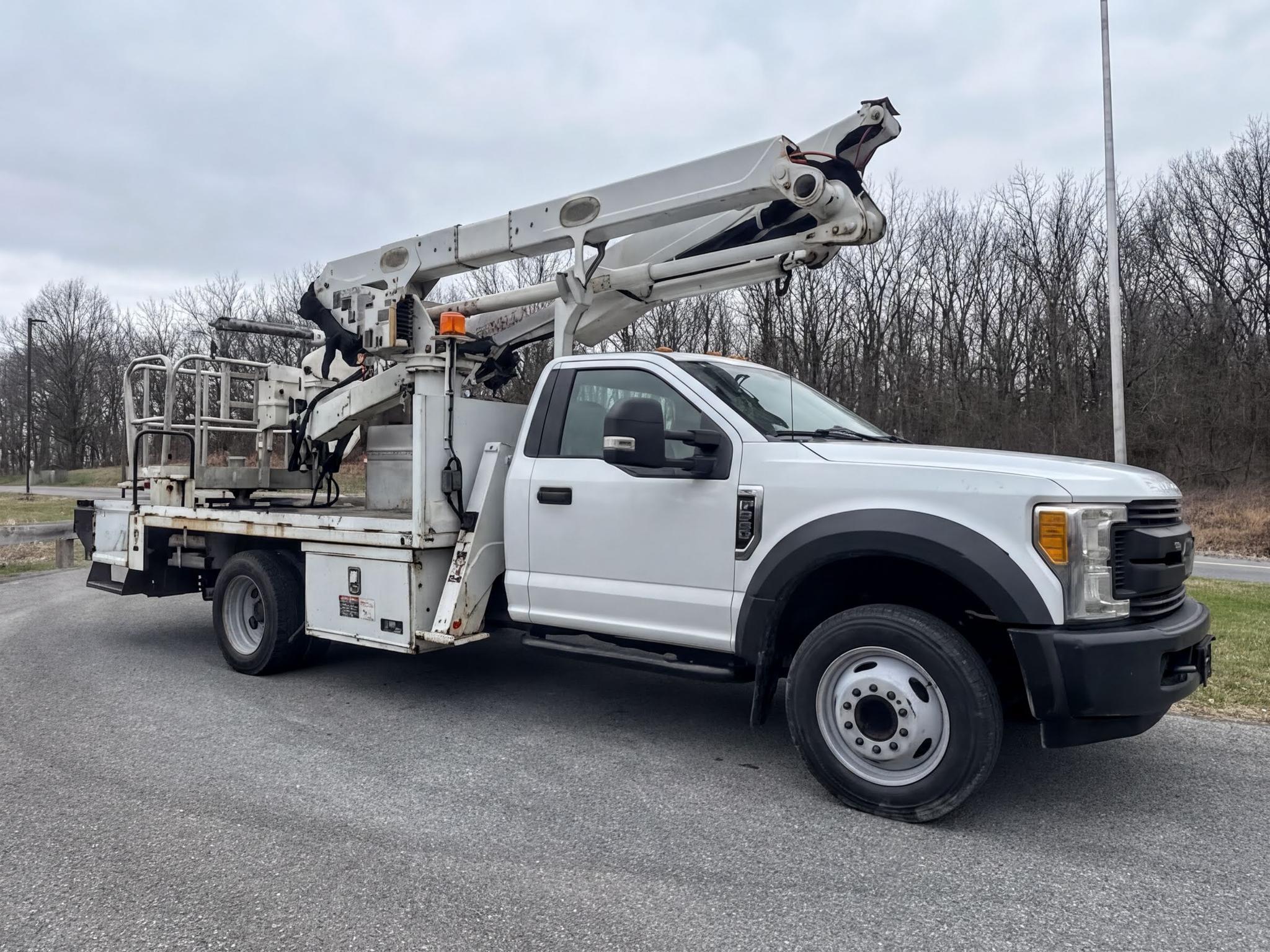2017 Ford F550 Bucket Truck w/ Altec AT48S Boom (53 ft) - image 3