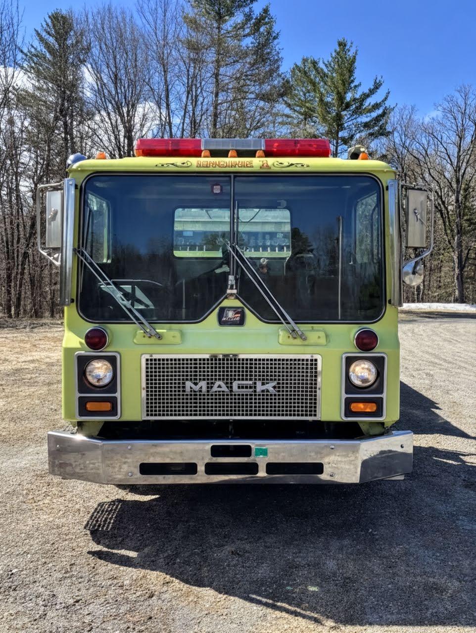 1988 Mack Pumper - image 2