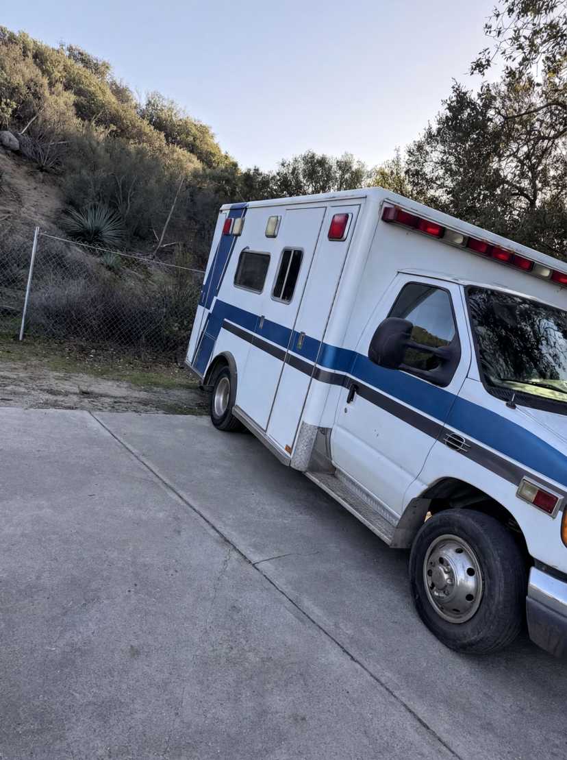 2006 Ford Type III Ambulance — photo 3