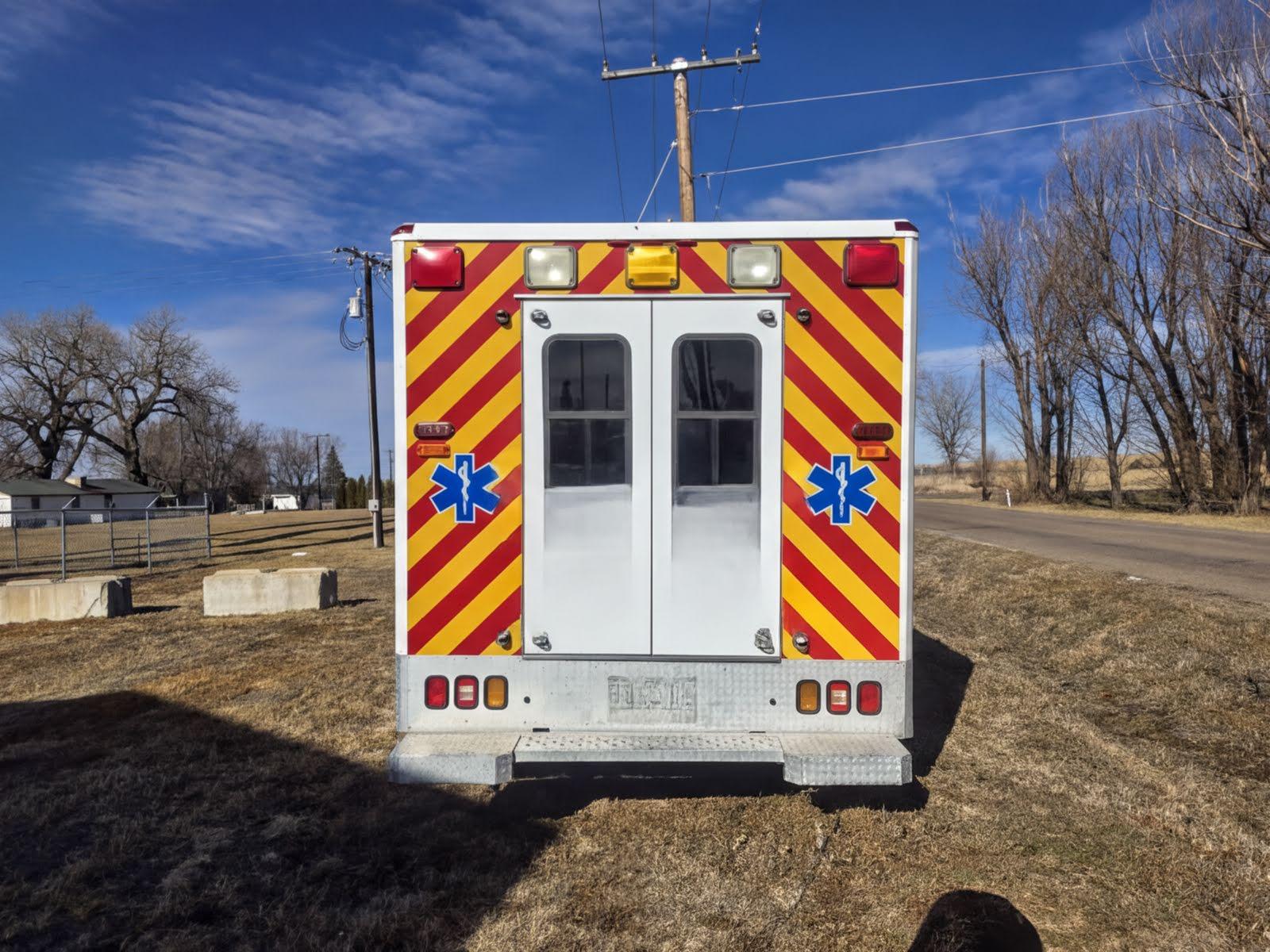 2008 Chevrolet 2008 Wheeled Coach Type I Ambulance - image 4