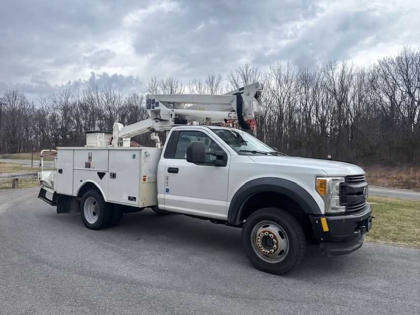 2017 Ford F550 Bucket Truck w/ Altec AT37G Boom (42 ft) — photo 2