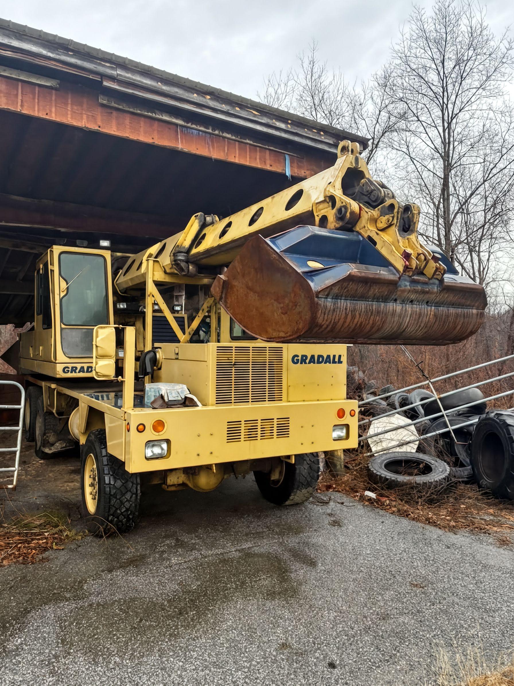 Gradall XL4100 Wheeled Excavator - image 1