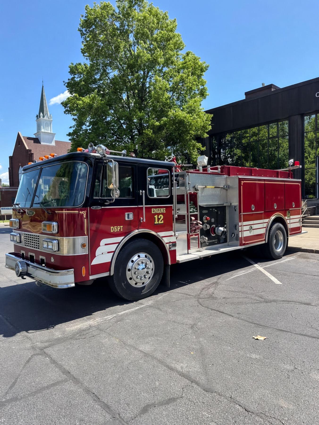 1992 Pierce Dash Pumper - image 2