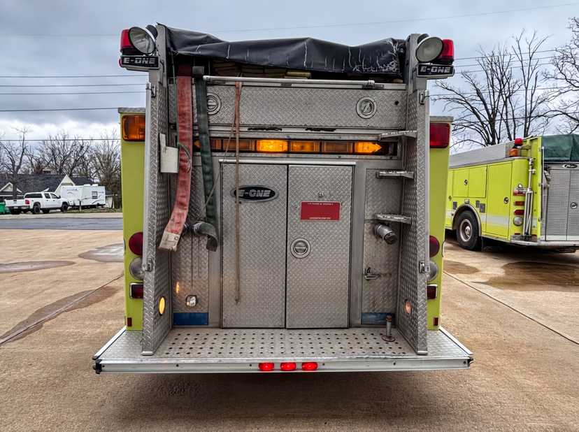 1996 E-One Pumper — photo 3