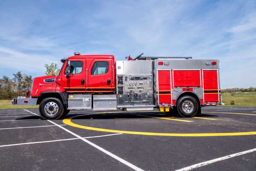 2025 Toyne Freightliner 4x4 Pumper — photo 3