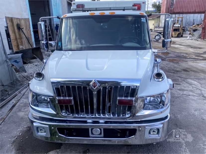 2015 Excellance International Type I Ambulance — photo 2