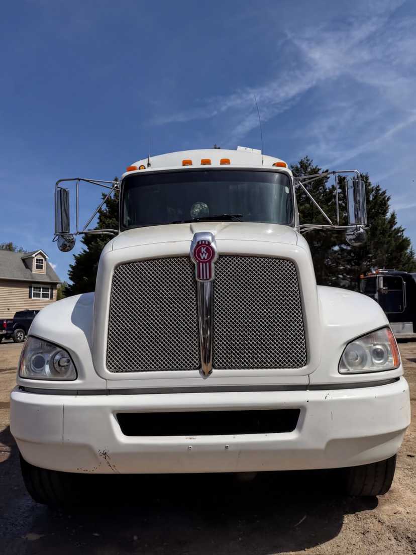 2015 Kenworth Loadmaster Rear Loader — photo 4