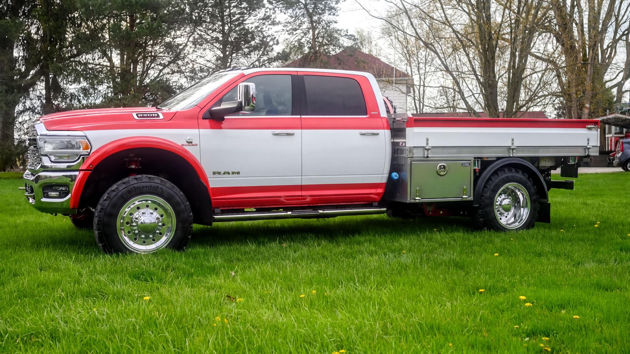 2022 Ram 5500 4x4 Brush Truck - image 5