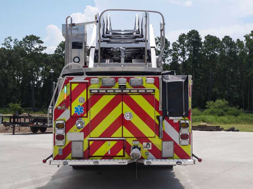 2012 Ferrara 107' Quint — photo 4