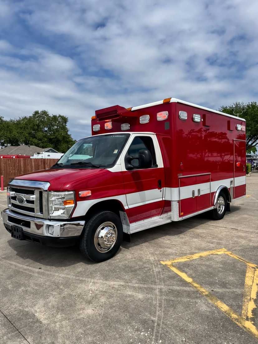 2015 Horton Ford Type III Ambulance