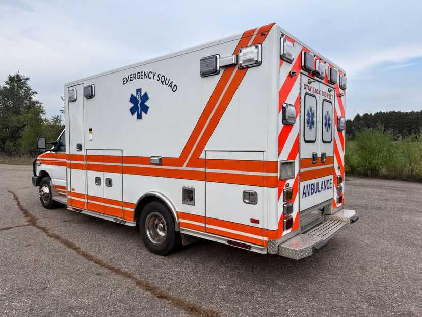 2021 PL-Custom Ford Type I Ambulance — photo 5