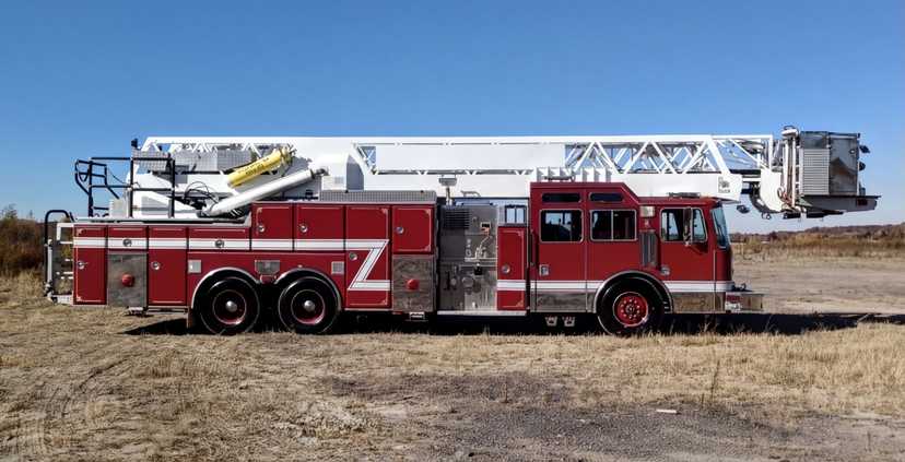1996 KME 102 Arialcat 102' Quint — photo 2