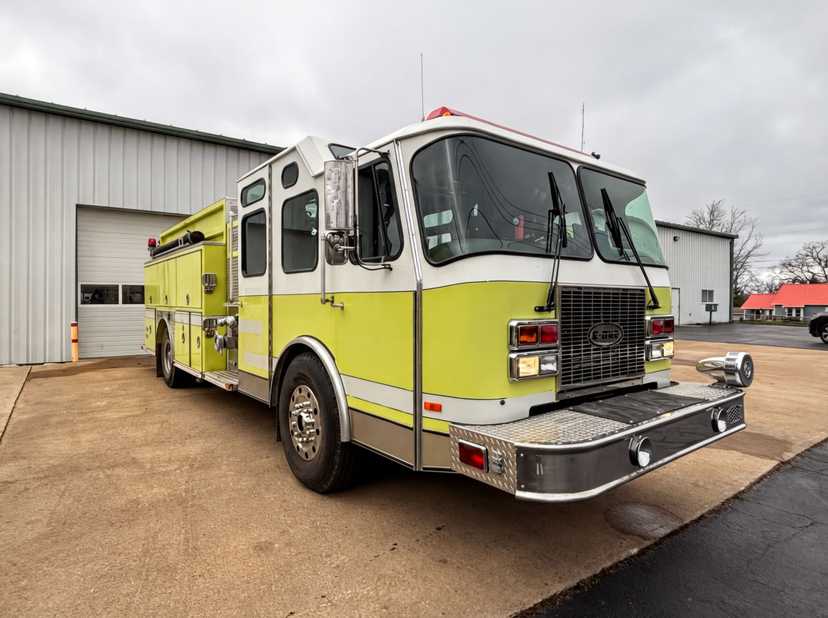 1996 E-One Pumper — photo 5