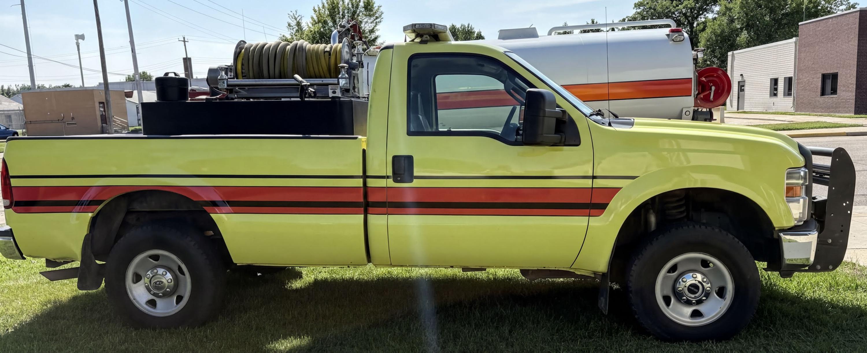 2008 Ford F-350 4x4 Brush Truck - image 4