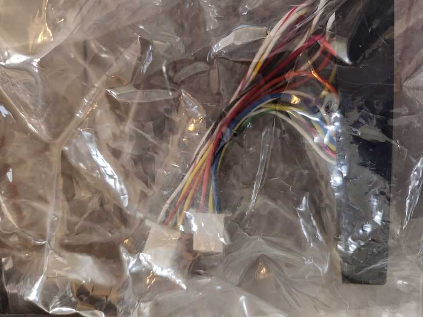 New old stock whelen parts — photo 2