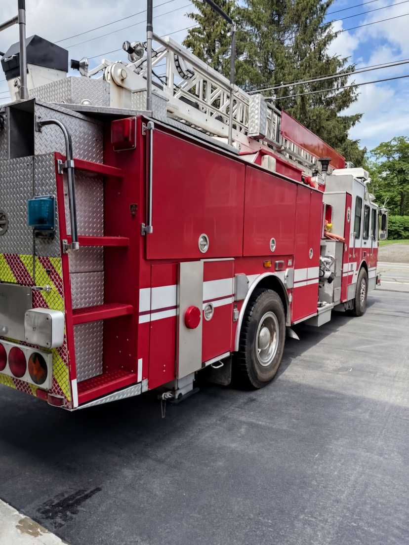 1994 Simon-Duplex 75' Quint — photo 5