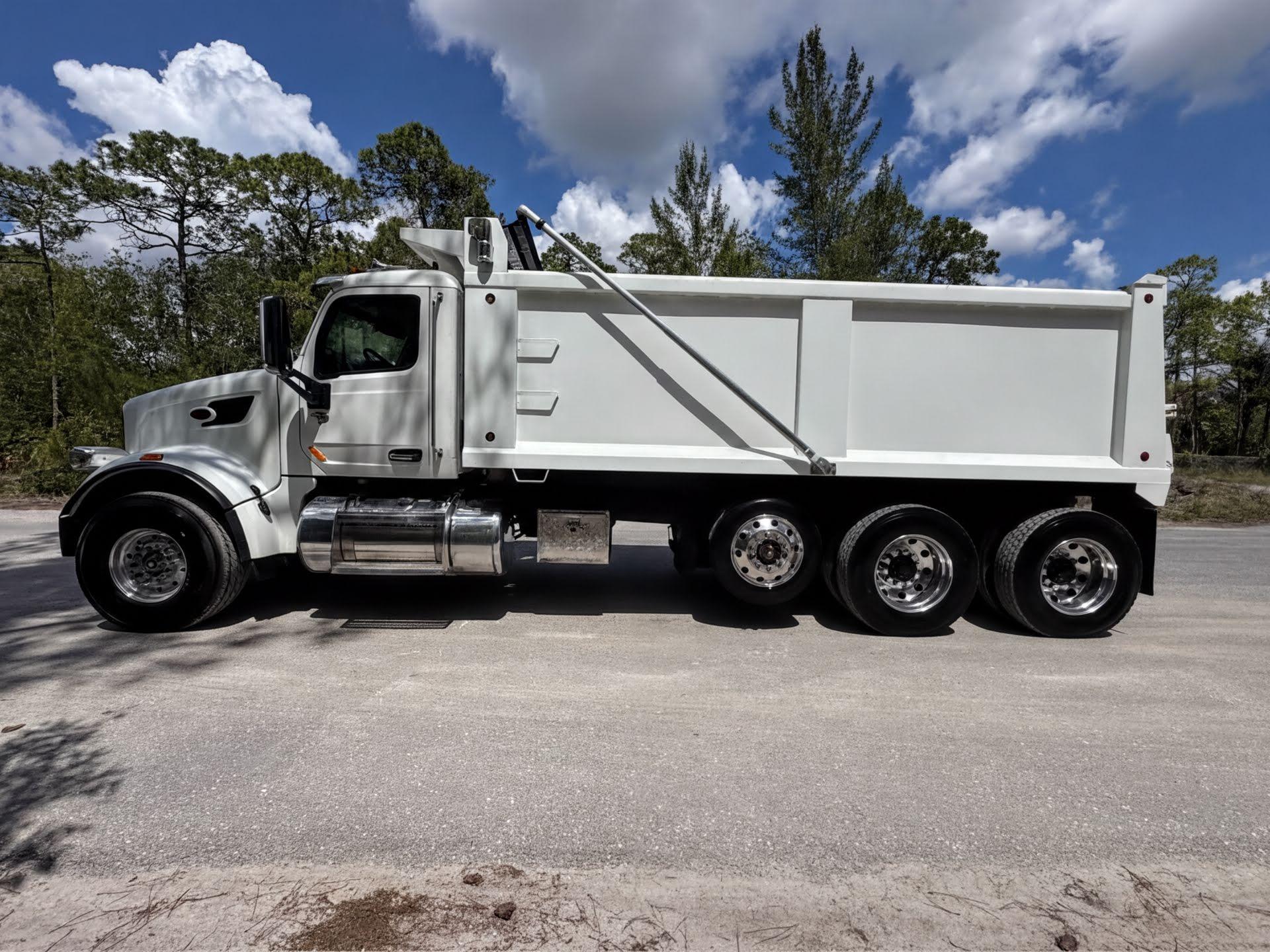 2019 Peterbilt 567 Dump Truck - image 4