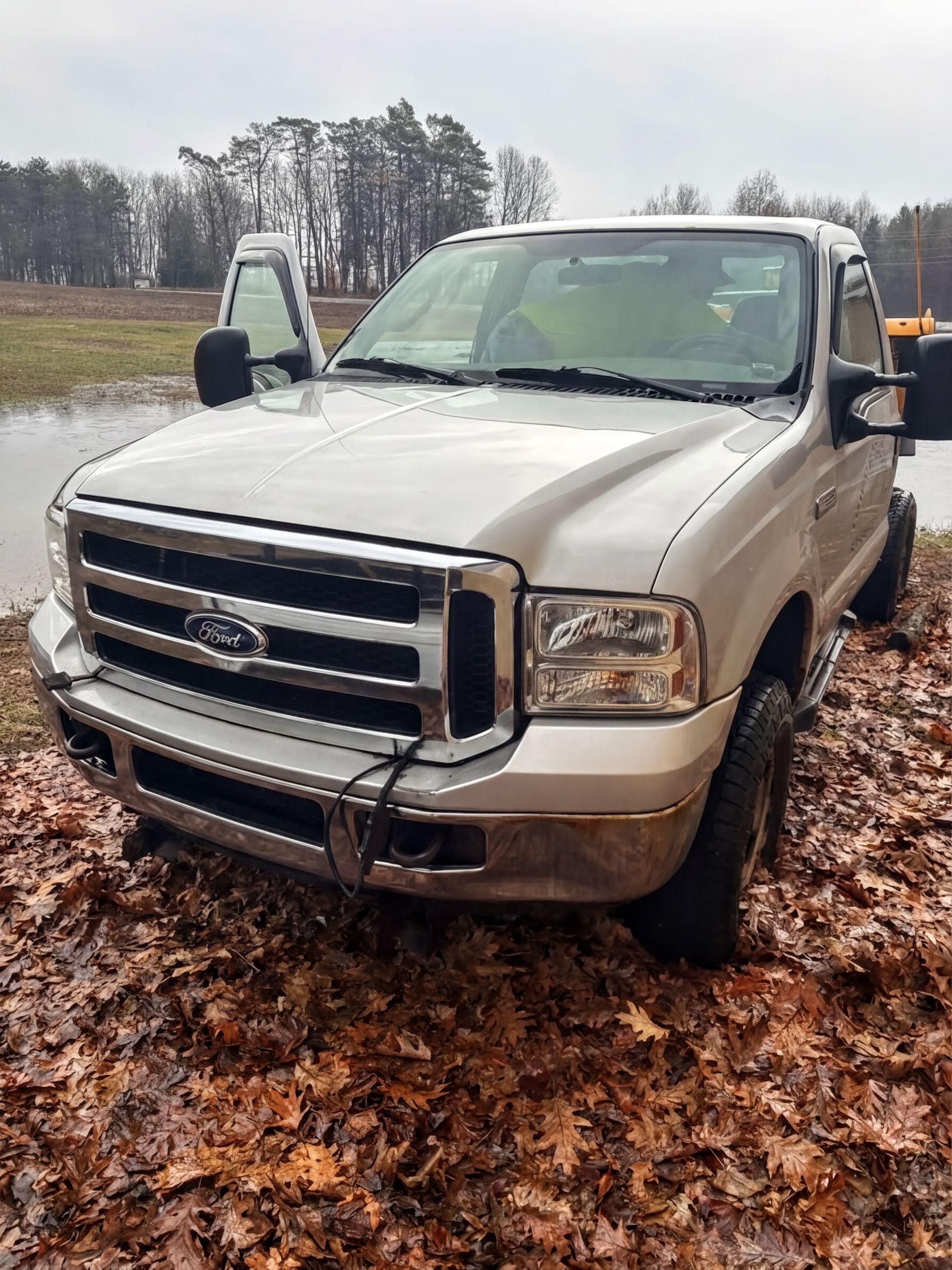 2006 Ford F-350 Super Duty cab & chassis, 4x4 - image 1