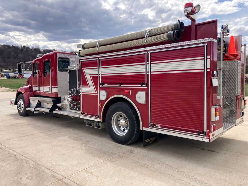 2009 Pierce Contender Pumper — photo 2