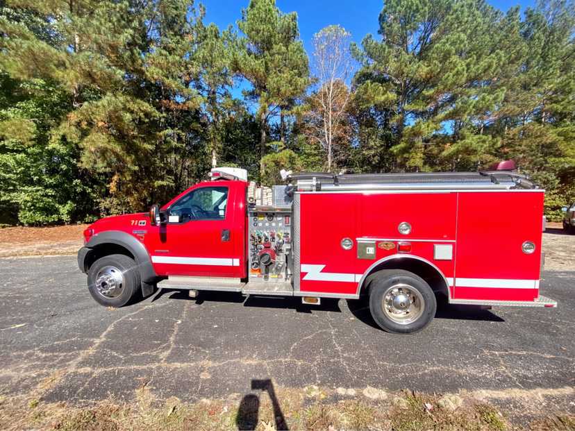 2004 4 Guys Ford Mini Pumper