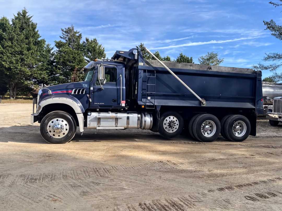 2012 Mack GU713 Dump Truck