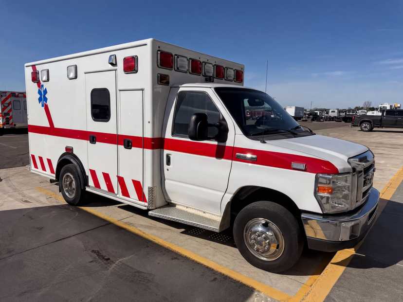 2022 Medix Ford Type III Ambulance